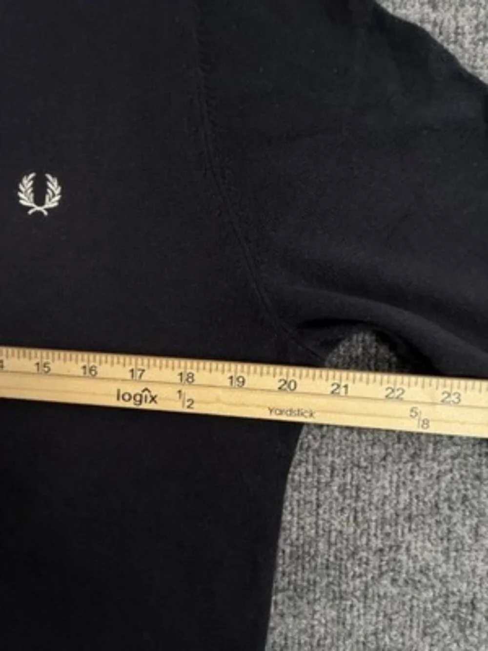 Fred Perry Black Medium Logo Cotton Crew Neck Long Sleeve Pullover Sweater Mens